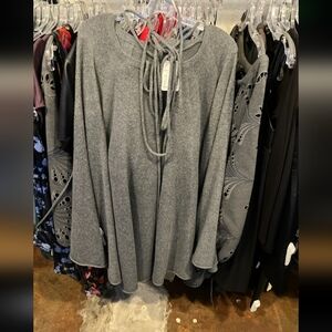 Nwt $1000 Extreme Cashmere Gray Women's Top